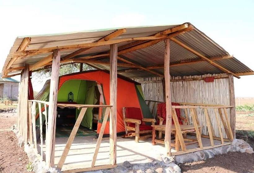 Hotel We4kenya Guesthouses And Farm