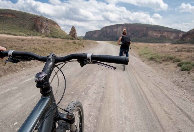 Hotel We4kenya Guesthouses And Farm