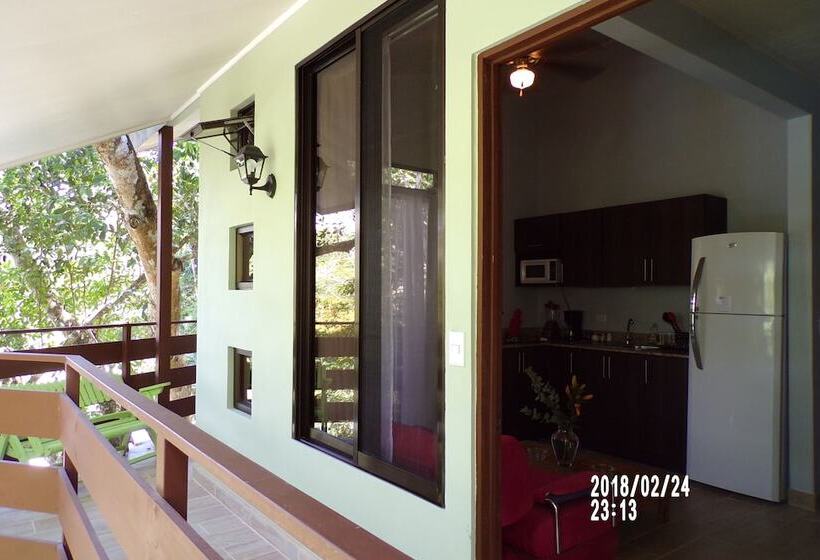 Mycasa's Bed And Breakfast