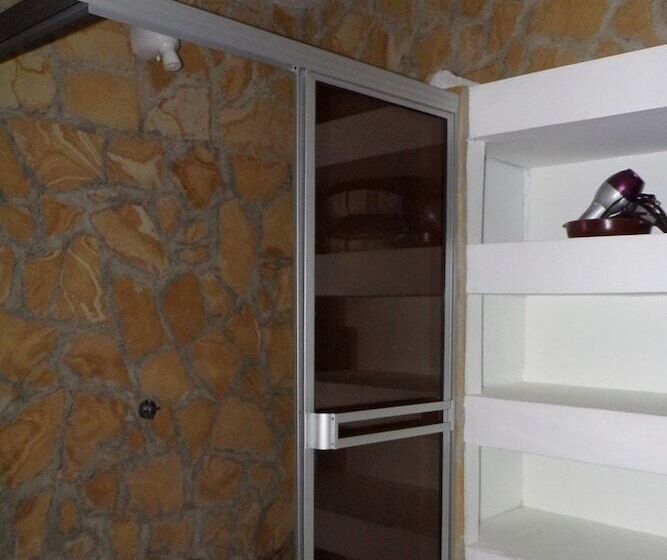 Mycasa's Bed And Breakfast