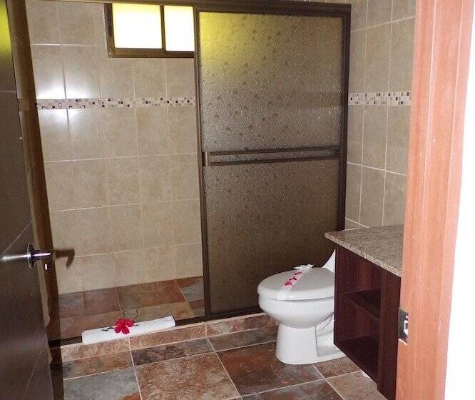 Mycasa's Bed And Breakfast