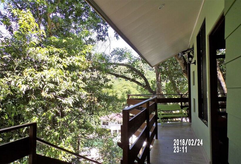 Mycasa's Bed And Breakfast