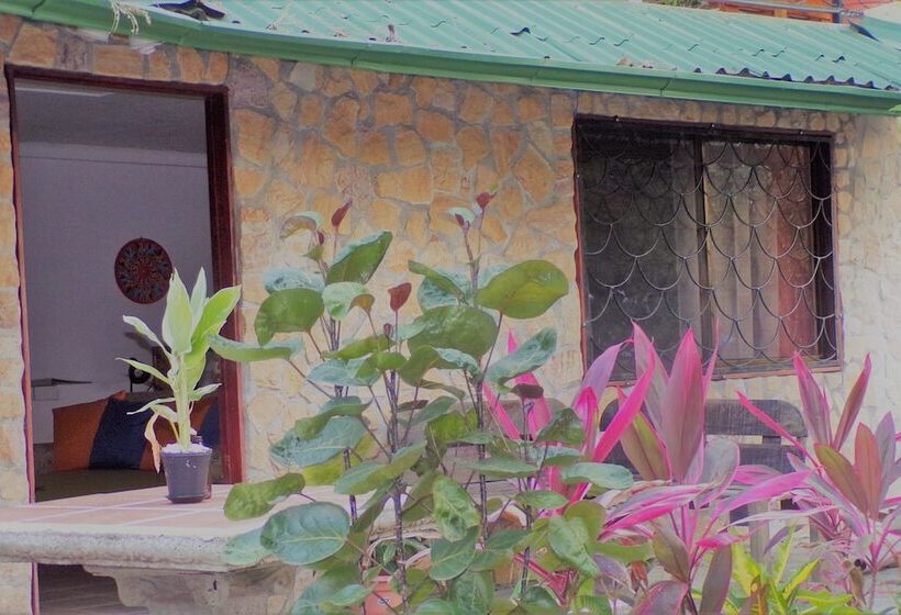 Mycasa's Bed And Breakfast