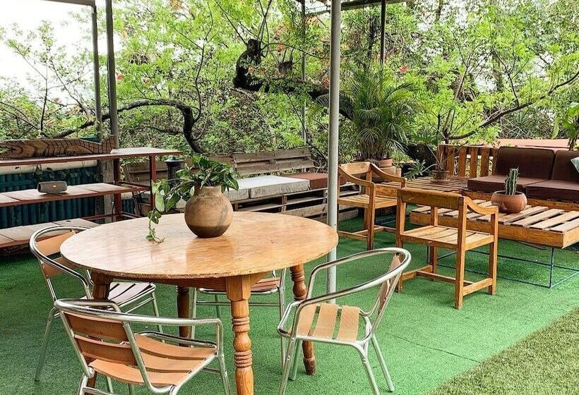 بنسيون Hospedaje Casa Santi