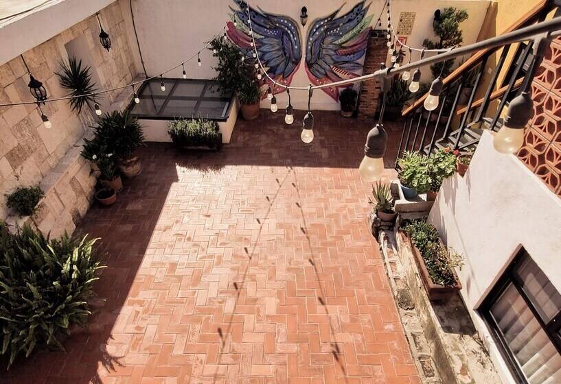 Santa Josefita Bed & Breakfast