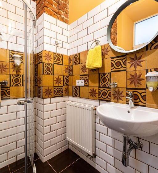 فندق صغير Post House Rooms