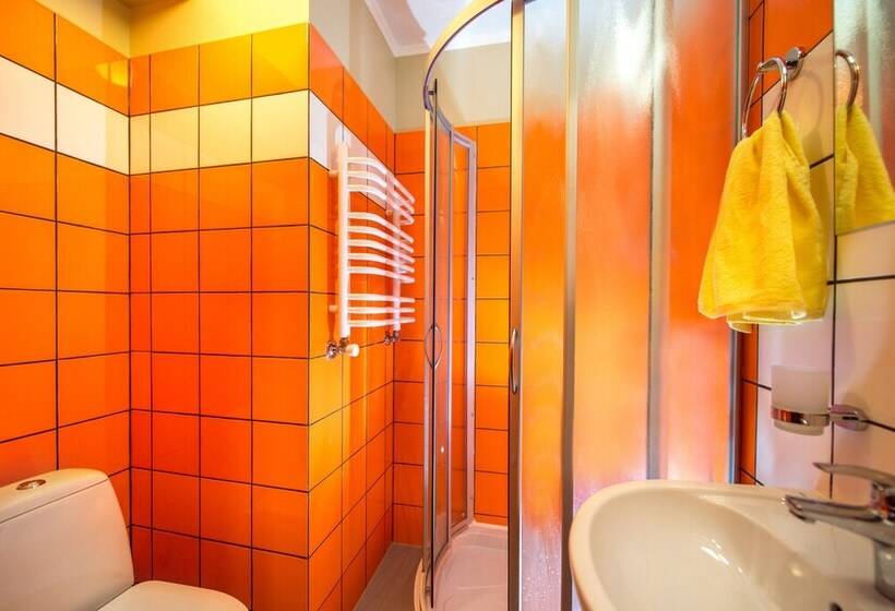 فندق صغير Post House Rooms