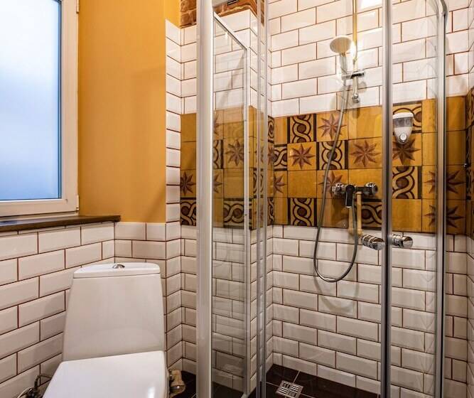 فندق صغير Post House Rooms