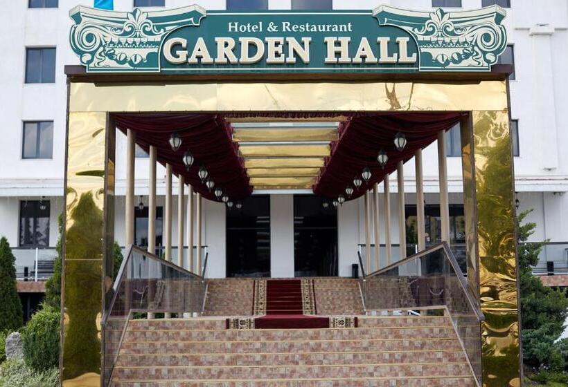 مبيت وإفطار Garden Hall