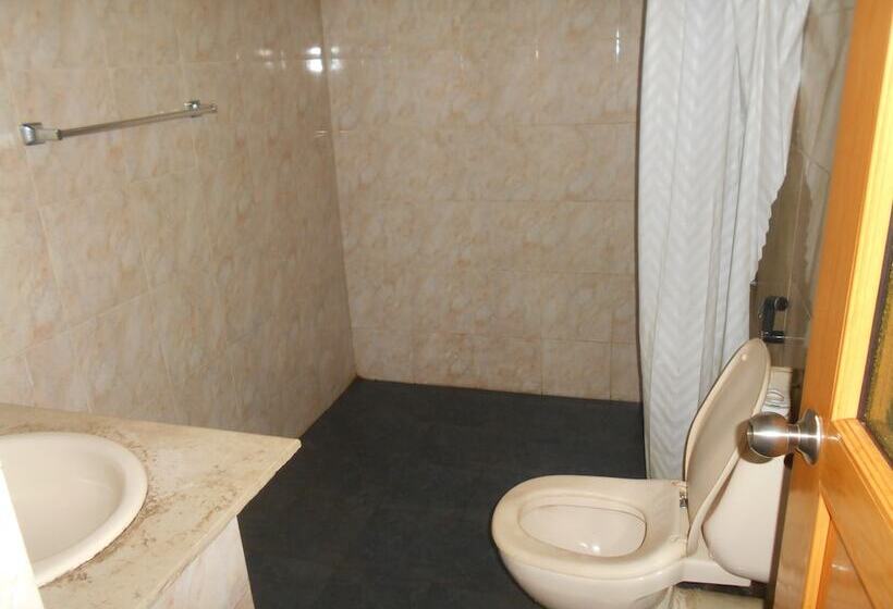 مبيت وإفطار Sapphire Holiday Resort