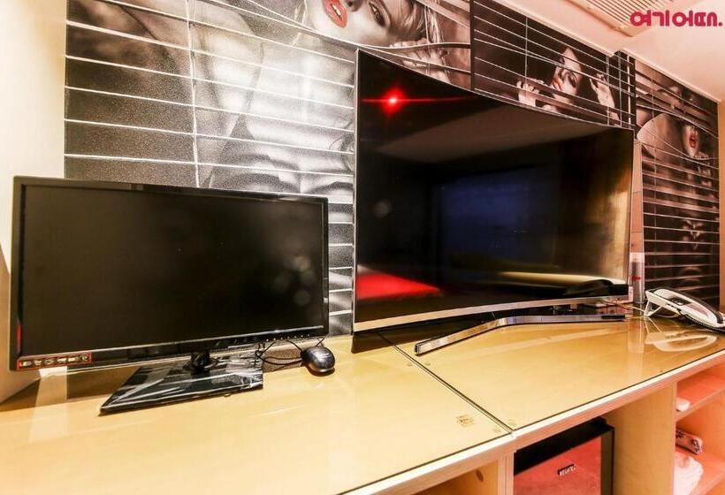 Goodstay Grand Motel Chuncheon