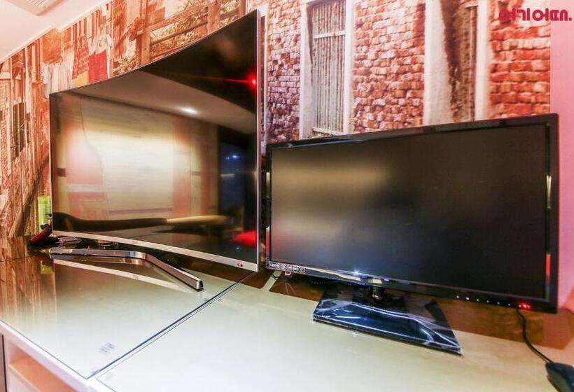 Goodstay Grand Motel Chuncheon