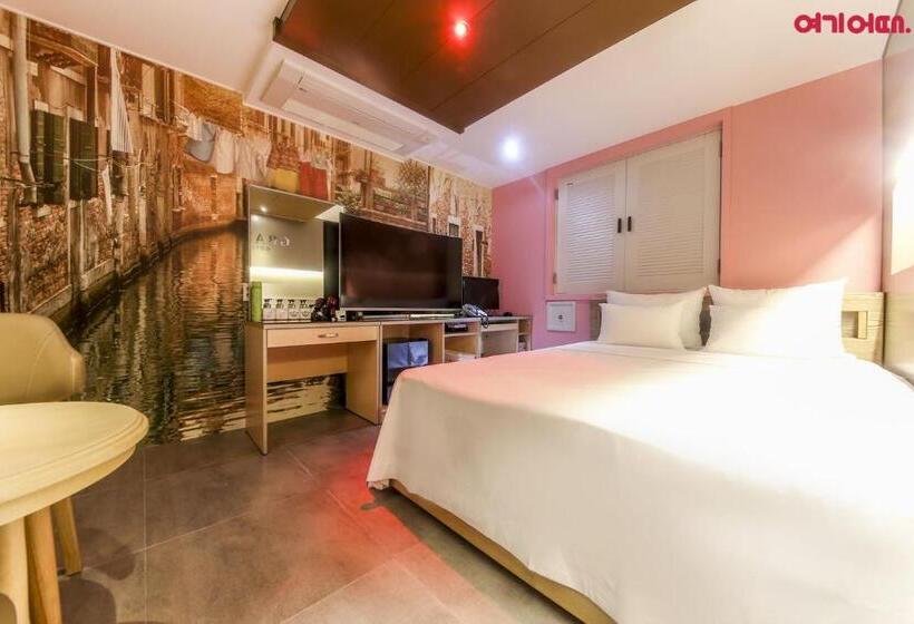 Goodstay Grand Motel Chuncheon