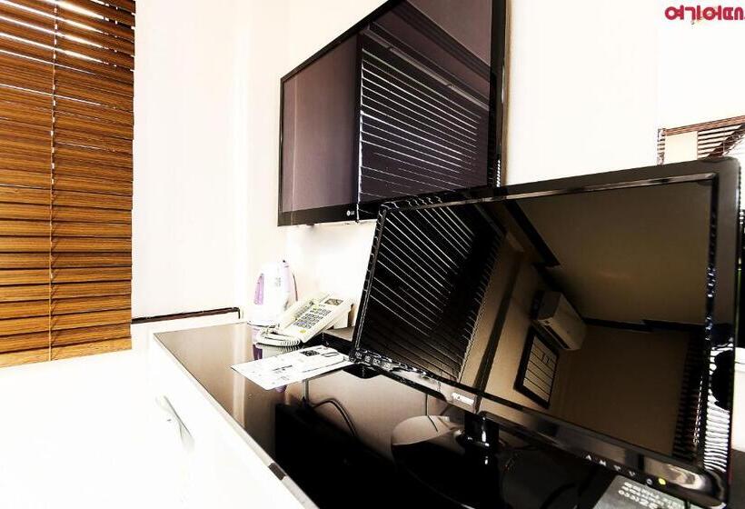 Goodstay Grand Motel Chuncheon