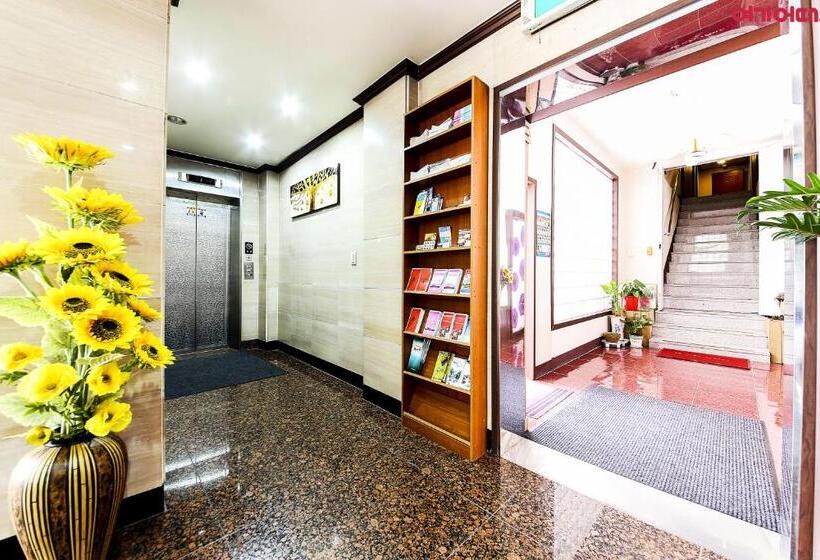 Goodstay Grand Motel Chuncheon