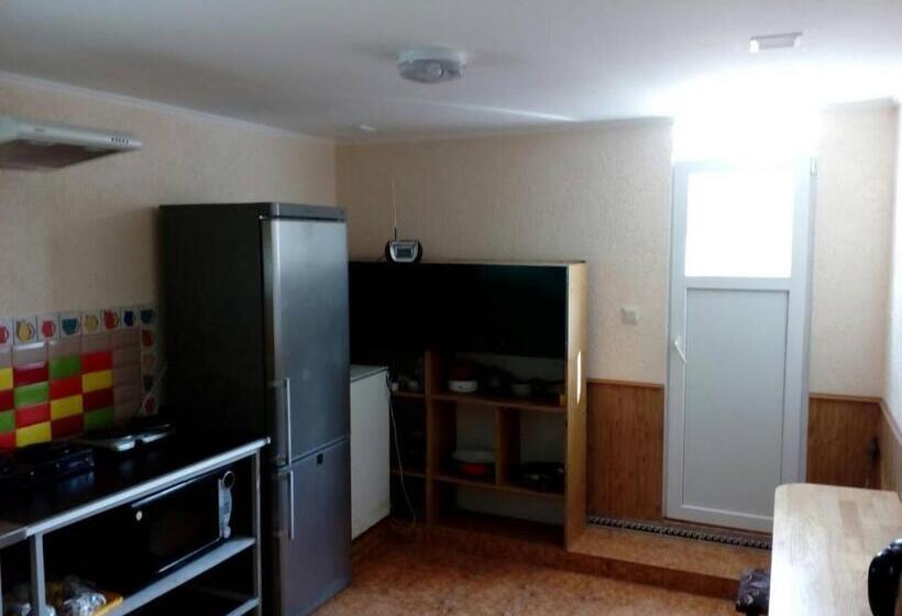 Hostel Mnogoborets F. Klub