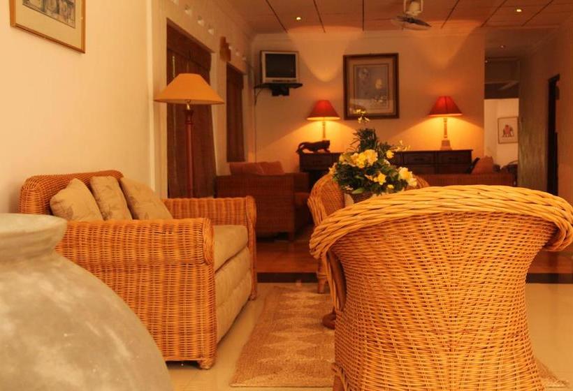 酒店 Capital O 236 Amaa River Garden