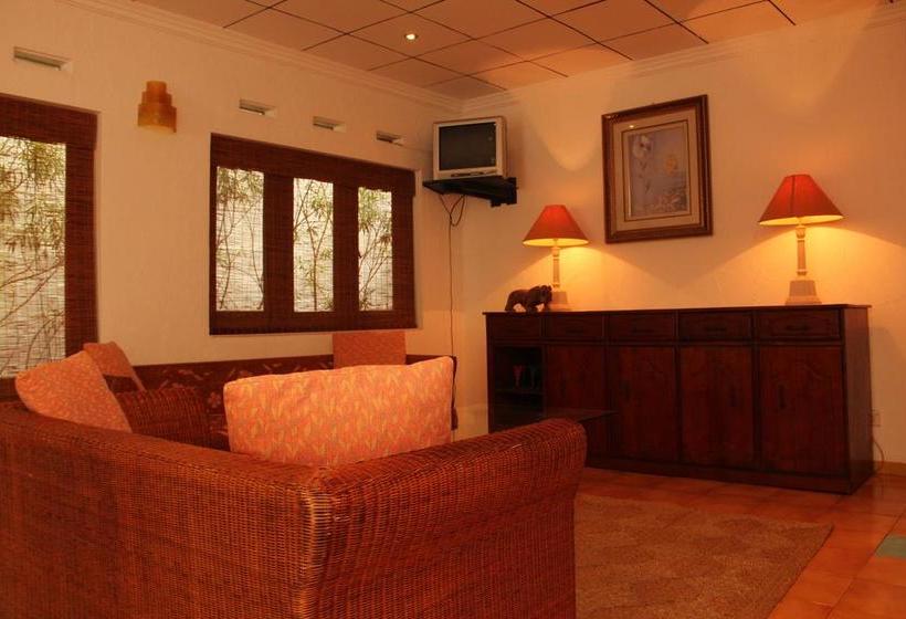 酒店 Capital O 236 Amaa River Garden