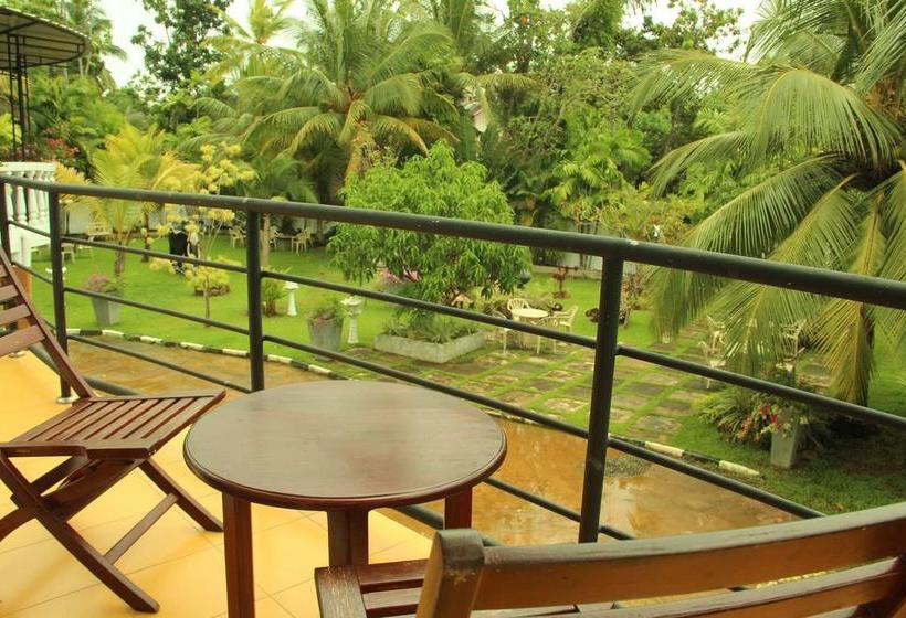 酒店 Capital O 236 Amaa River Garden