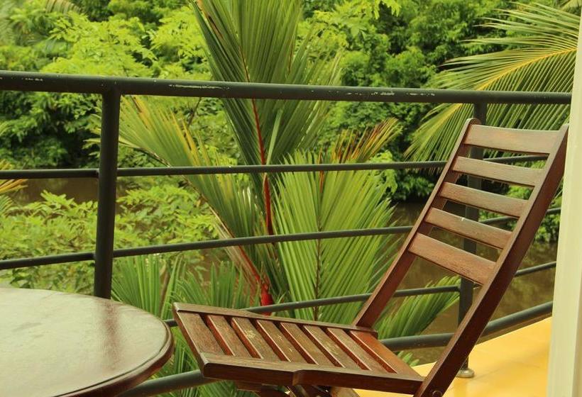 酒店 Capital O 236 Amaa River Garden