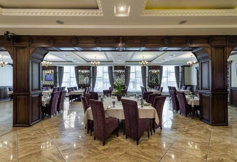 هتل Avalon Palace