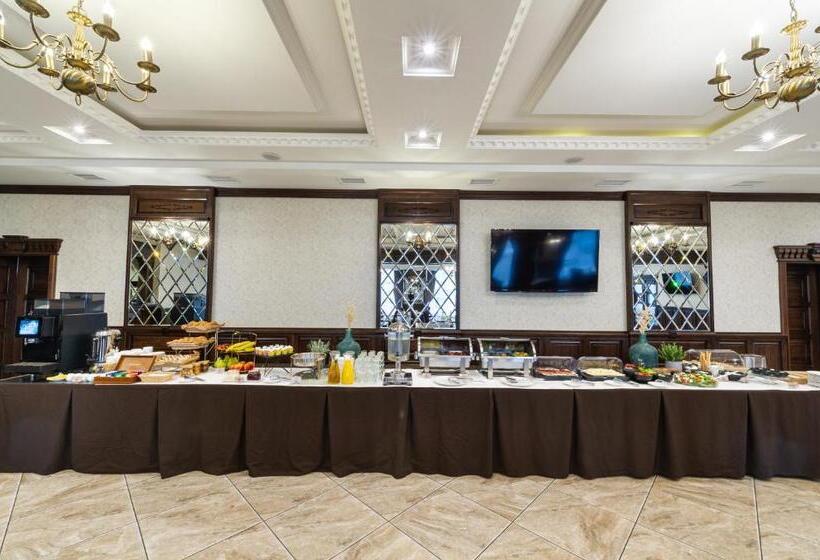 هتل Avalon Palace