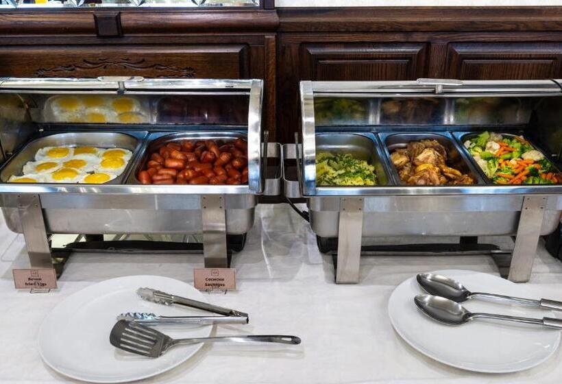 هتل Avalon Palace