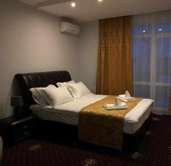 هتل Boutique Tovmed