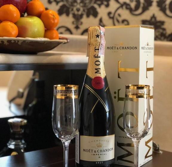 هتل Boutique Tovmed