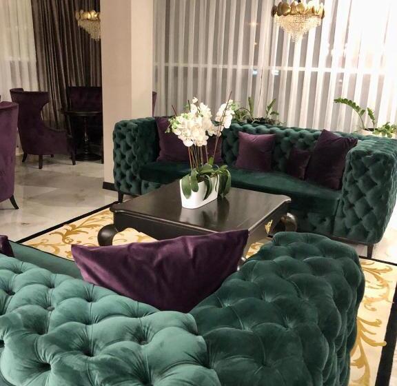 هتل Chernivtsi Arbat