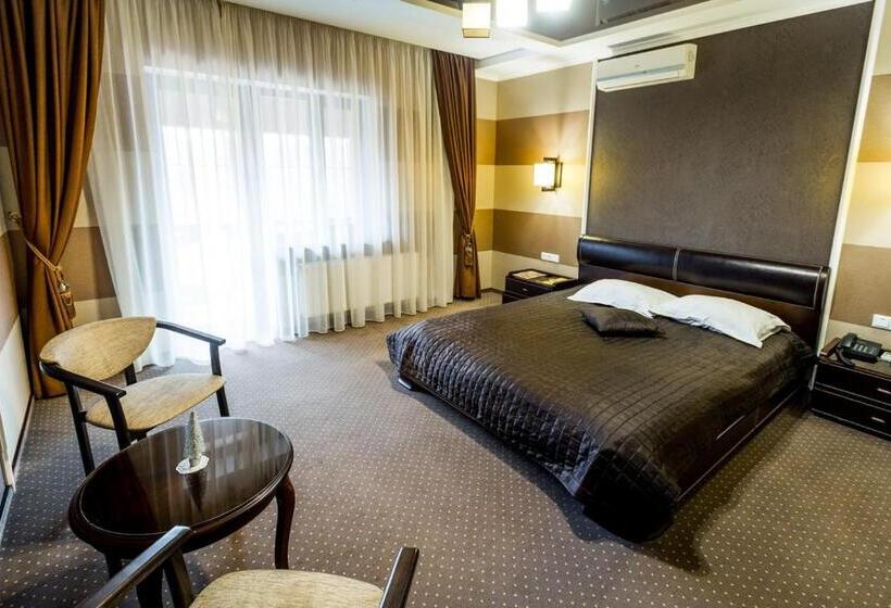 هتل Complex Dacha