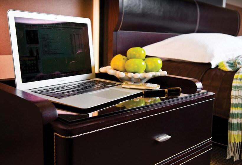 هتل Complex Dacha