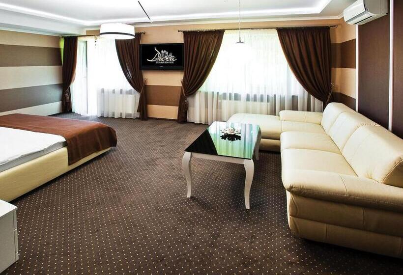 هتل Complex Dacha