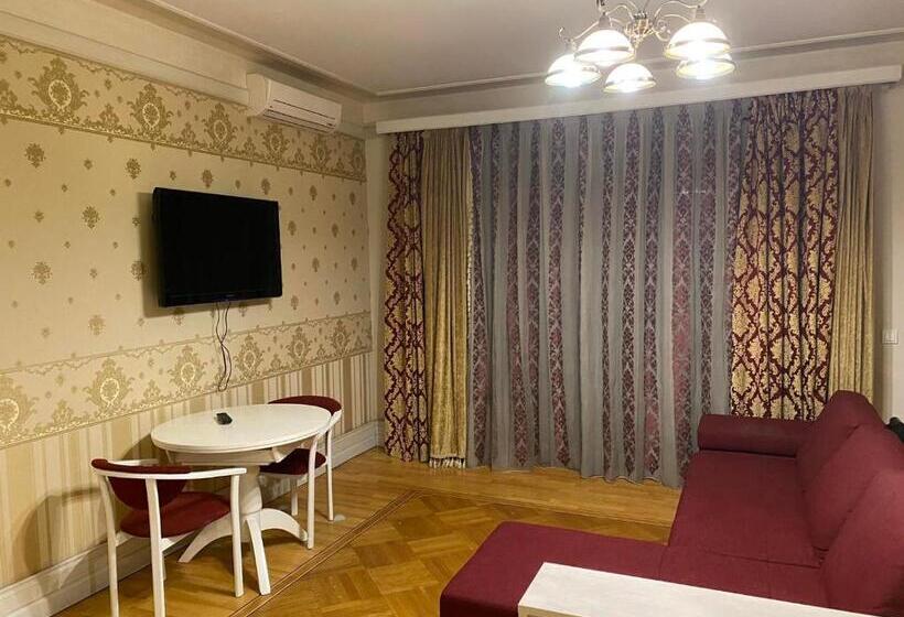 هتل Fontush Boutique