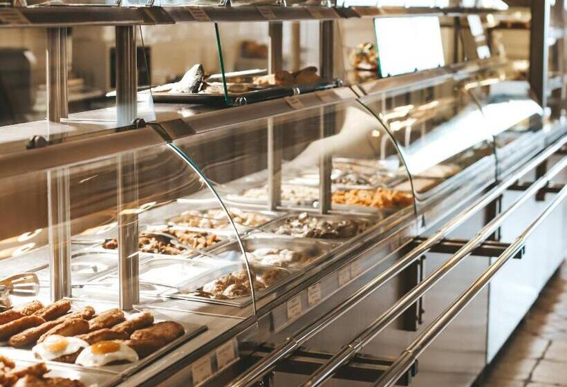 فندق Georg Palace