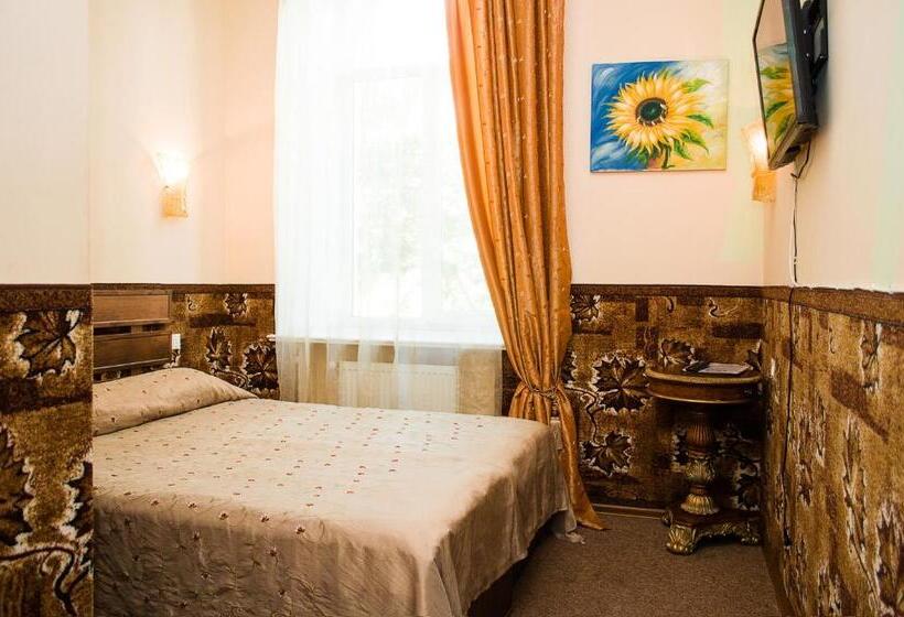 هتل Guest House De Rishelye