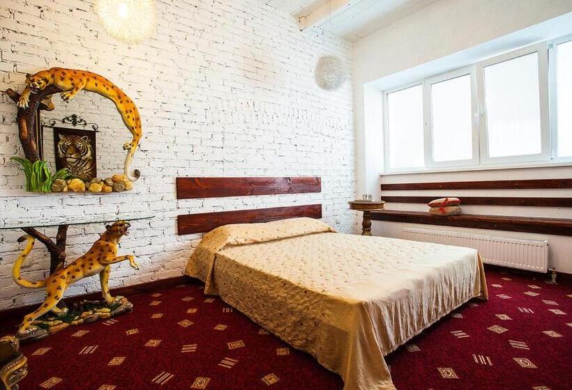 هتل Guest House De Rishelye