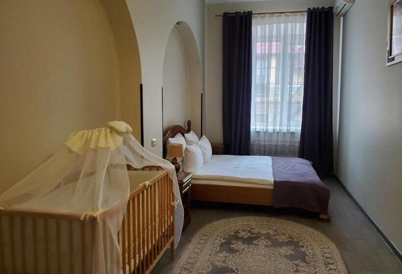 בית מלון כפרי Hetman