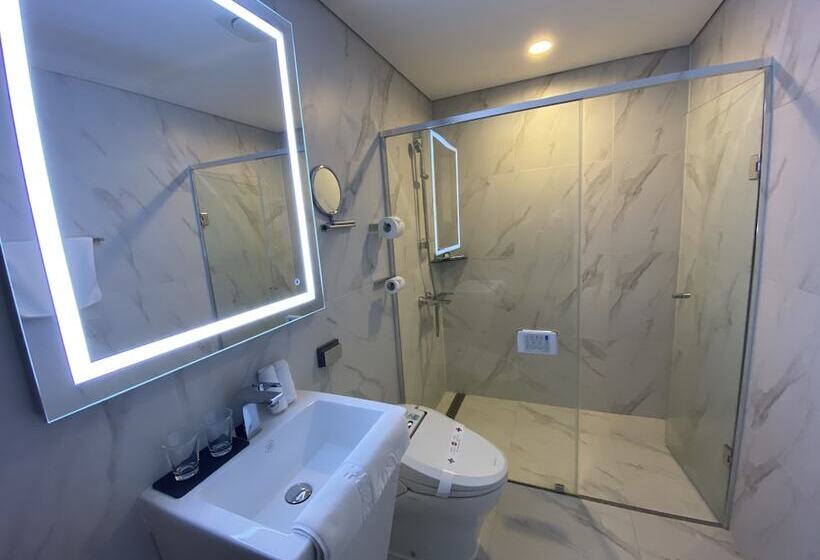 Отель New Donghae Tourist