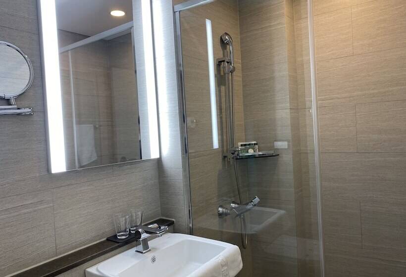 Отель New Donghae Tourist