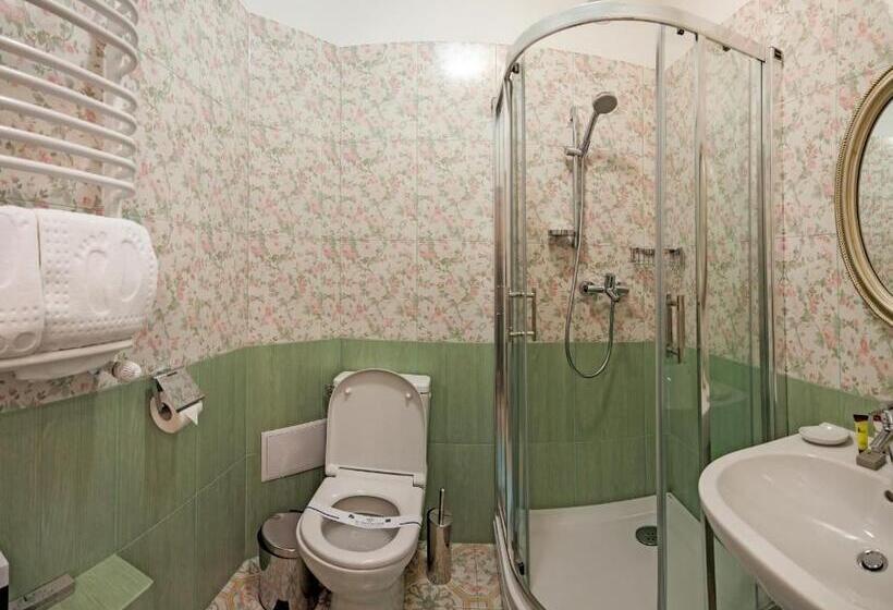 فندق Olga Deluxe