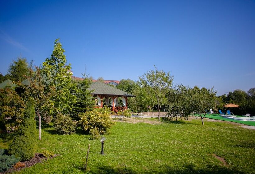 هتل Pansionat Bogema