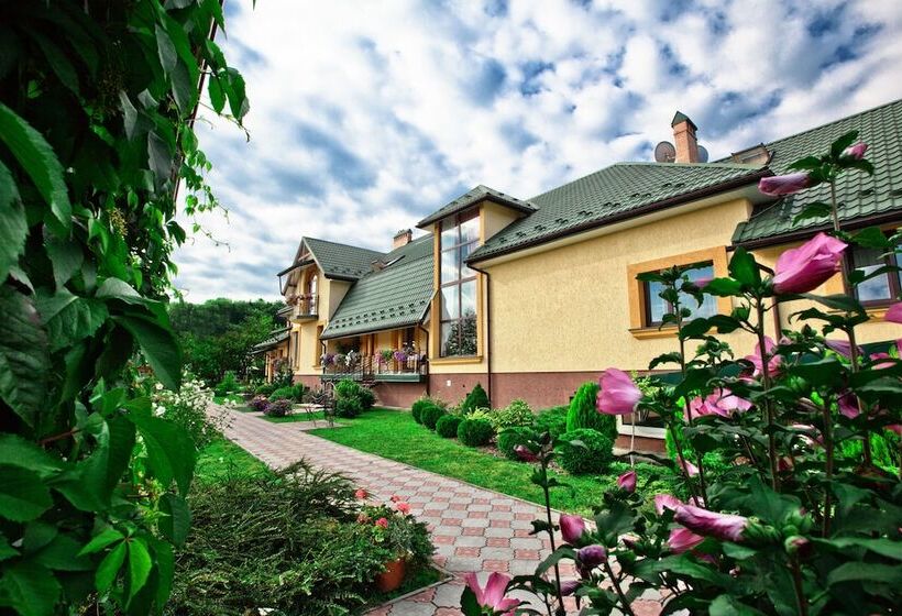 هتل Pansionat Bogema