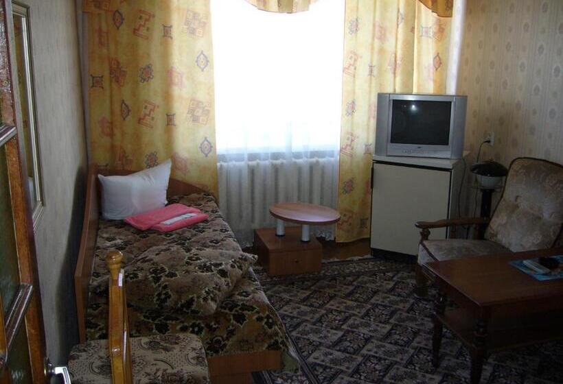 هتل Profspilkovyi