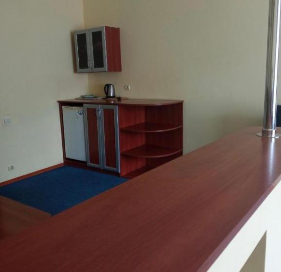 בית מלון כפרי Sani