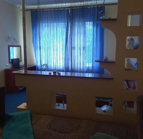 בית מלון כפרי Sani