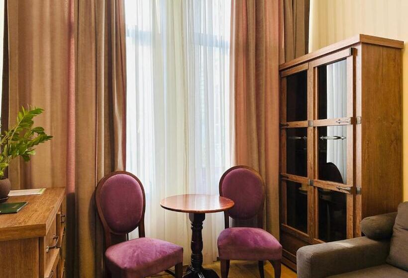 בית מלון כפרי Star