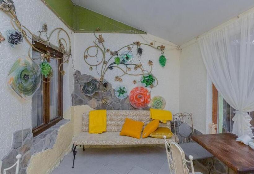 فندق Staryi Krakiv