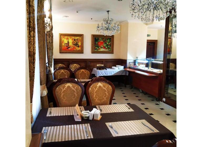 酒店 Ukraine Rivne