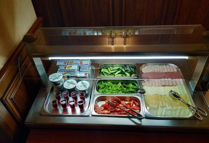 酒店 Ukraine Rivne